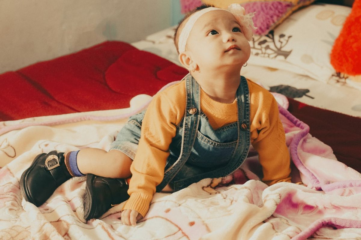 Comment bien habiller bébé en toute saison